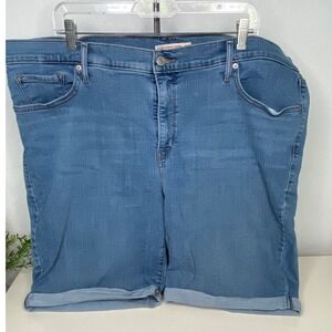 Levi's Classic‎ Bermuda Shorts Women's 22W Blue Denim Plus Size Casual Cuffed